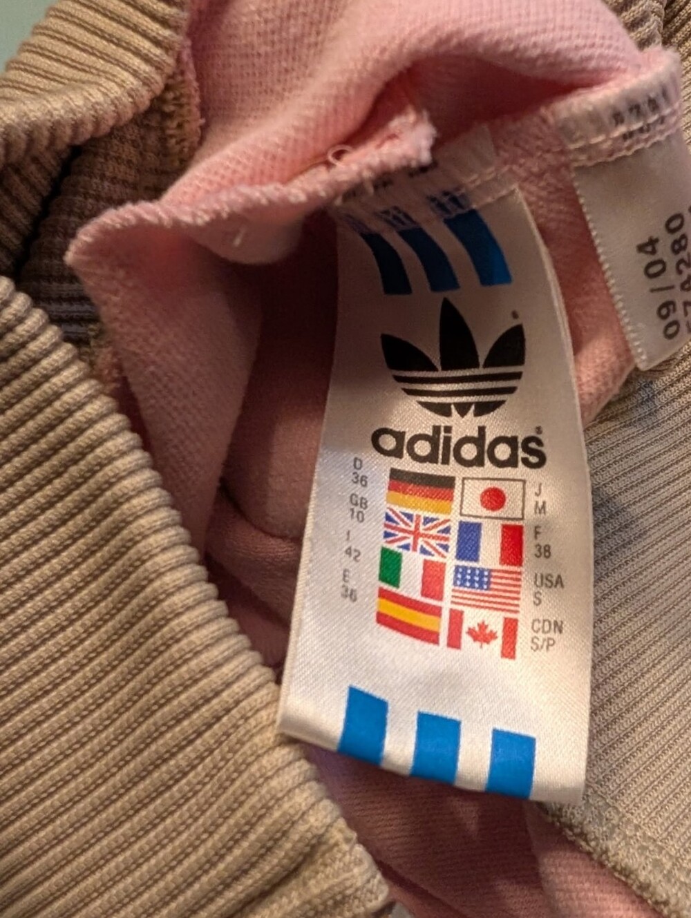 Adidas Retro Track Jacket Women's Small Full Zip Front Zip Pockets - Picture 4 of 6
